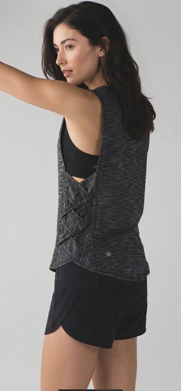 Lululemon Var-City Black Heathered Space Dye Criss-Cross Side Muscle Tank Top Sz